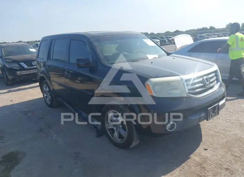 2014 Honda PILOT photo