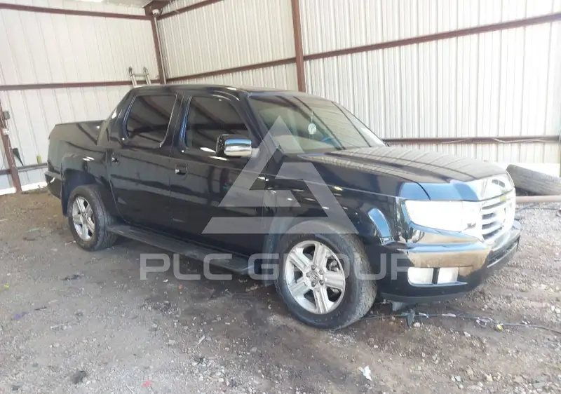 2014 Honda RIDGELINE photo