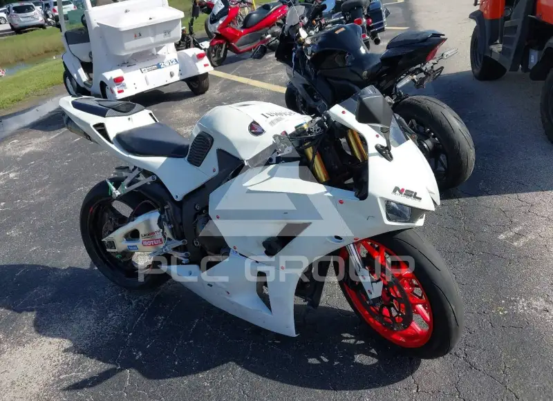 2014 Honda CBR600 photo