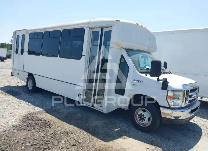 2014 Ford ECONOLINE photo