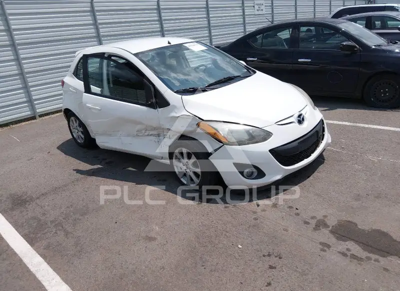 2014 Mazda 2 (Demio) фото