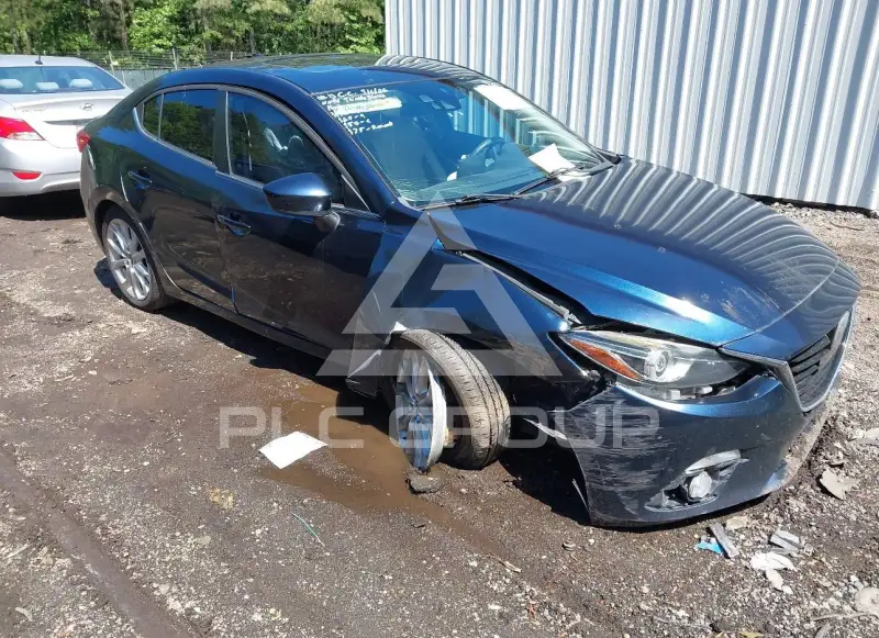 2014 Mazda 3 photo