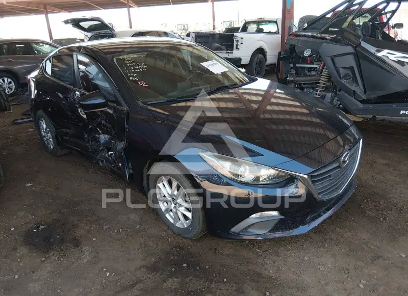 2014 Mazda 3 photo