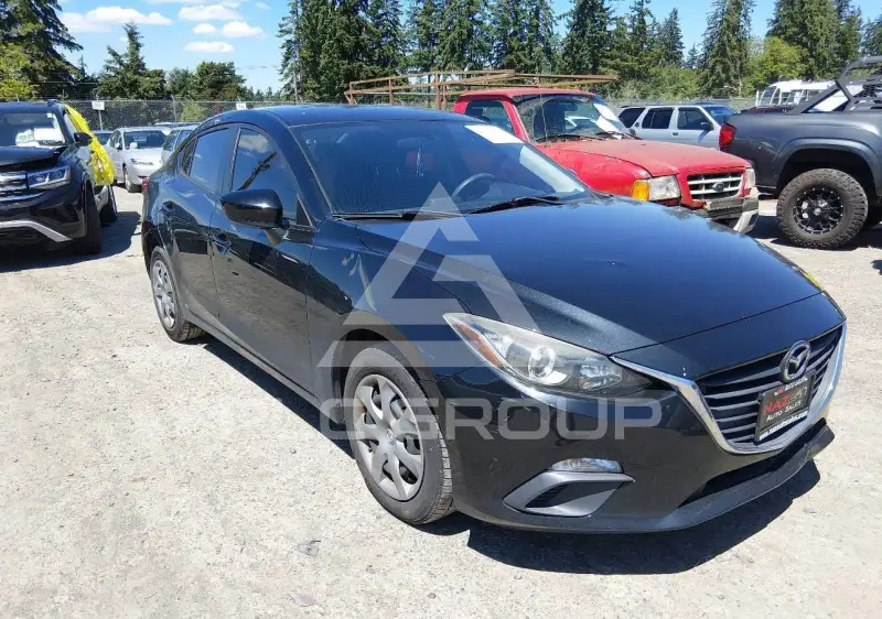 2014 Mazda 3 photo