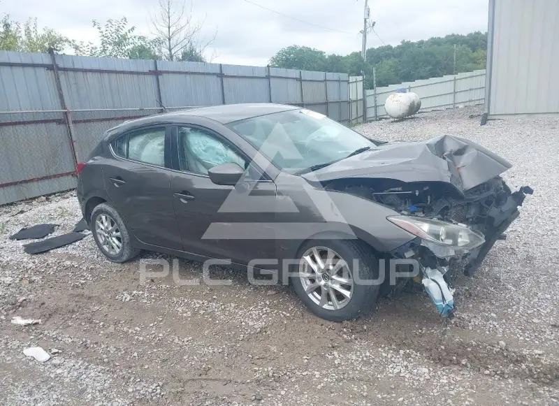 2014 Mazda 3 photo