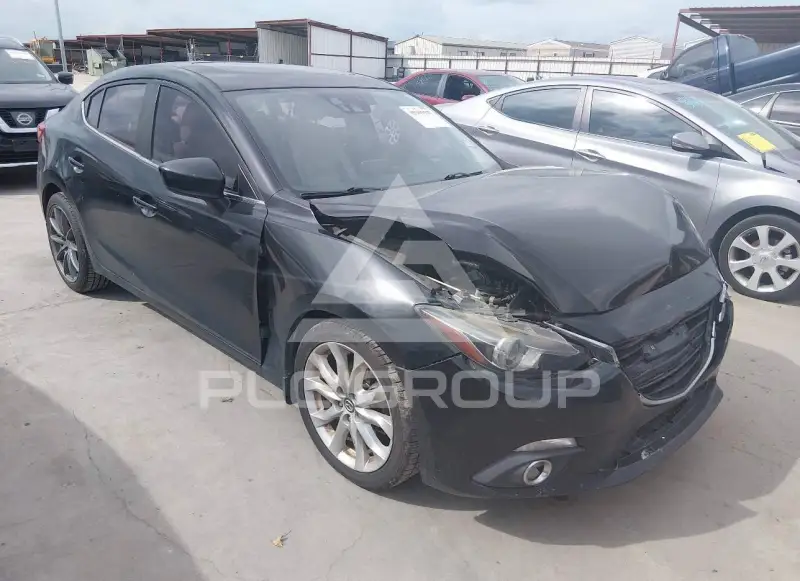 2014 Mazda 3 photo