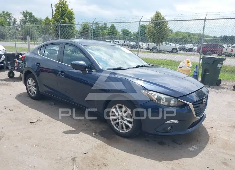 2014 Mazda 3 photo