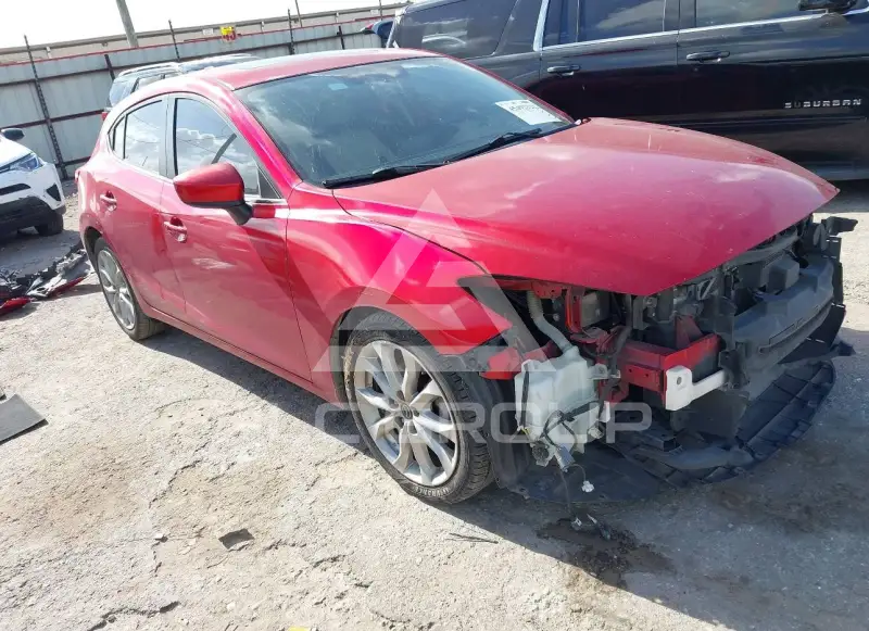 2014 Mazda 3 photo