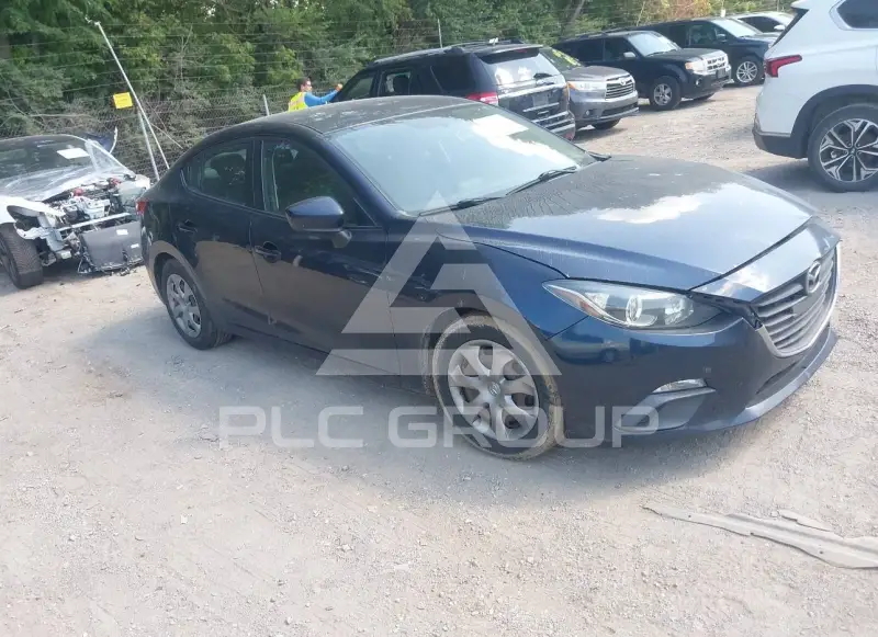2014 Mazda 3 photo