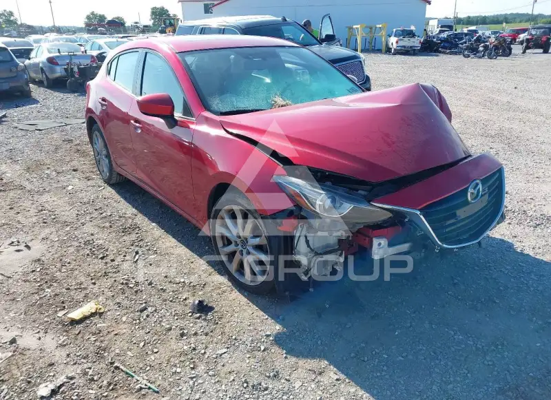2014 Mazda 3 photo