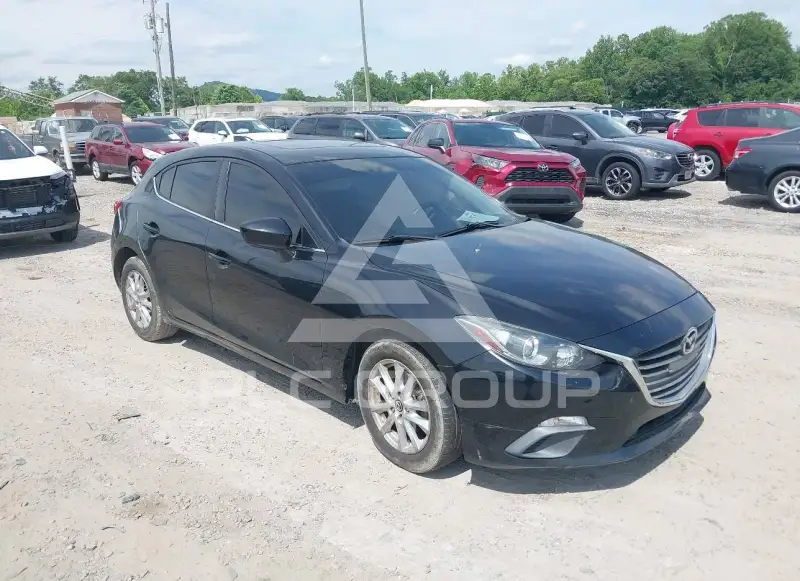 2014 Mazda 3 photo