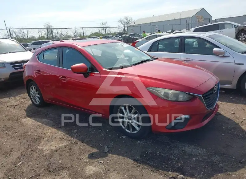 2014 Mazda 3 photo