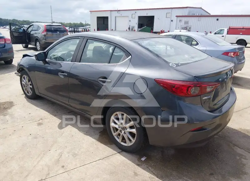 2014 Mazda 3 photo