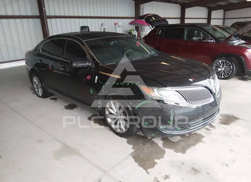 2014 Lincoln MKS photo