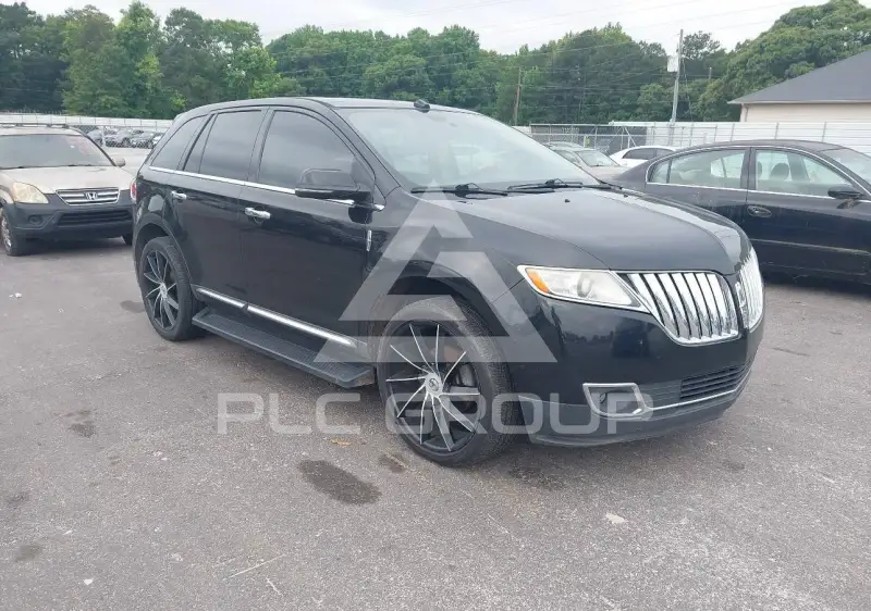 2014 Lincoln MKX photo