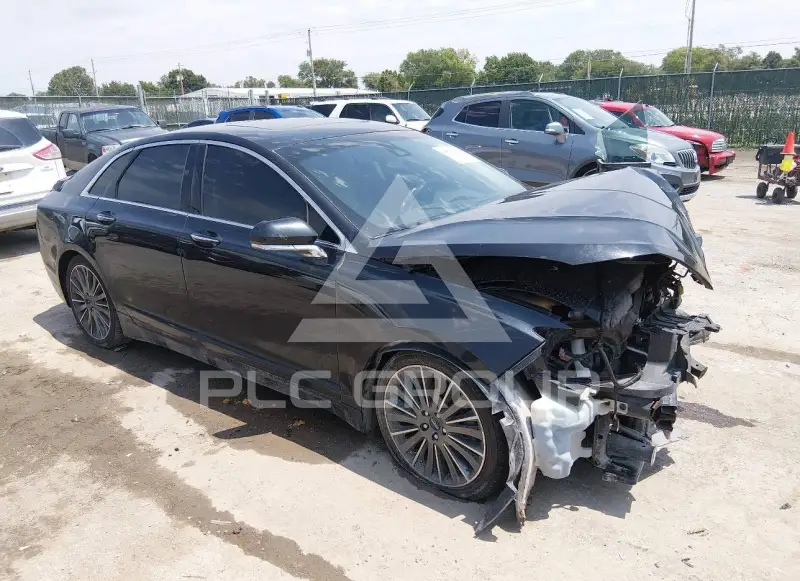 2014 Lincoln MKZ photo