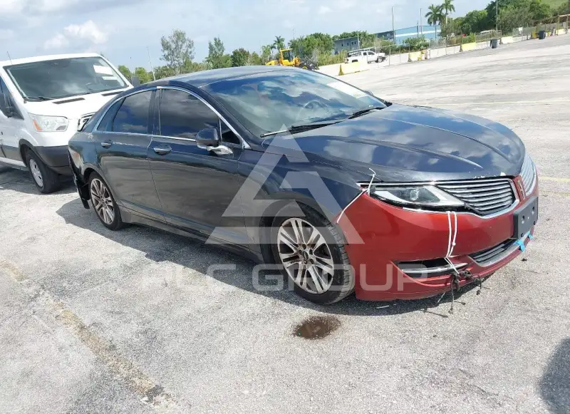 2014 Lincoln MKZ photo