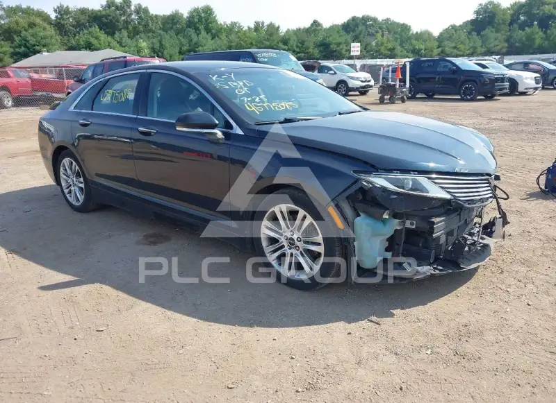 2014 Lincoln MKZ photo