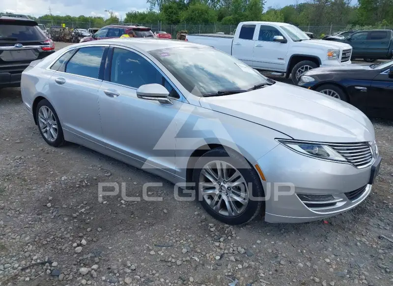 2014 Lincoln MKZ photo