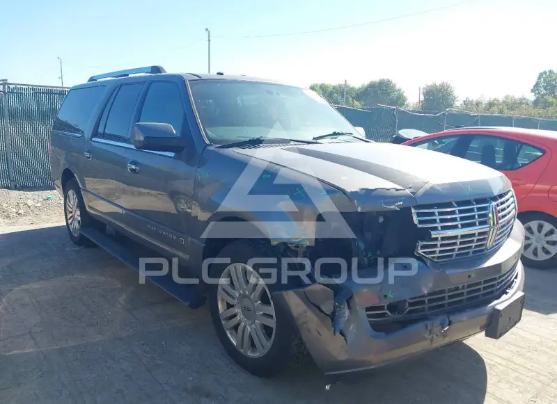2014 Lincoln NAVIGATOR фото