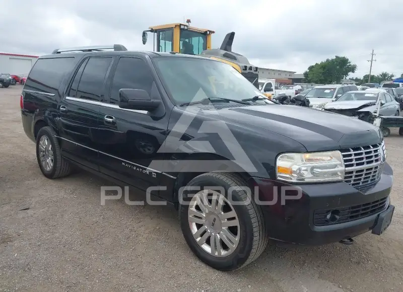 2014 Lincoln NAVIGATOR фото