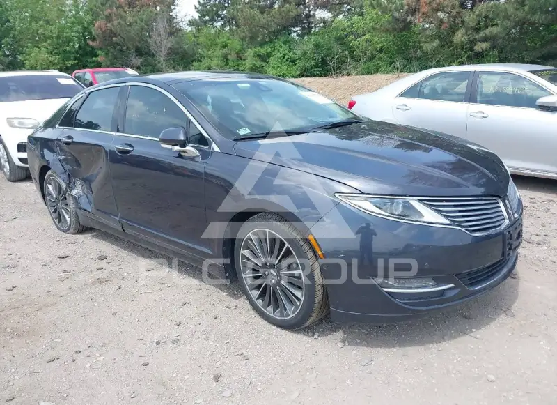 2014 Lincoln MKZ photo
