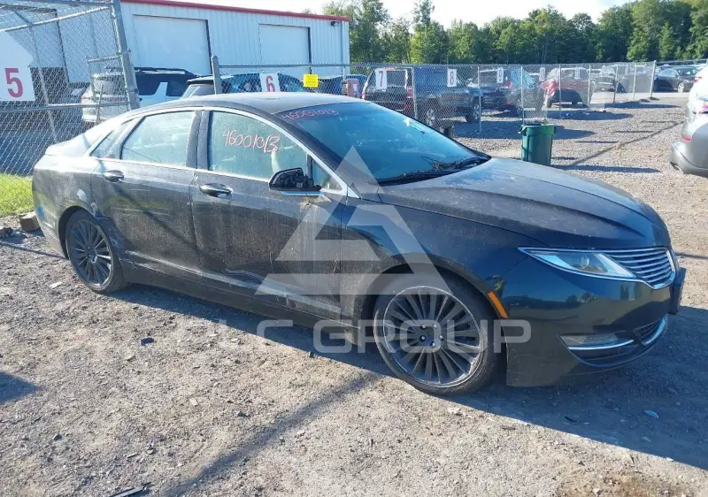 2014 Lincoln MKZ photo