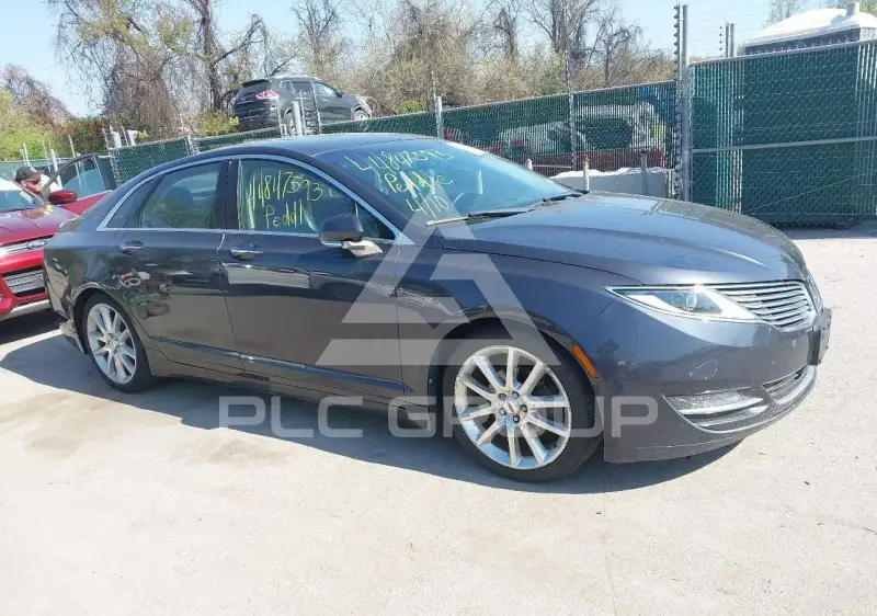 2014 Lincoln MKZ photo