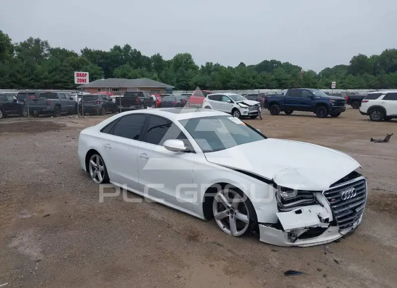 2014 Audi S8 photo