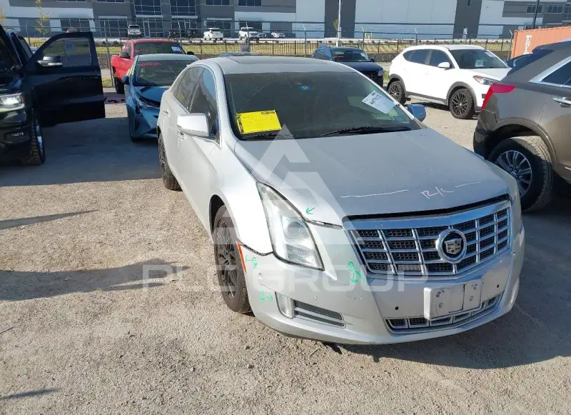 2014 Cadillac XTS photo