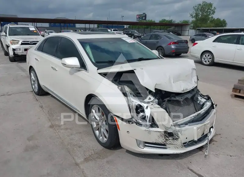 2014 Cadillac XTS photo