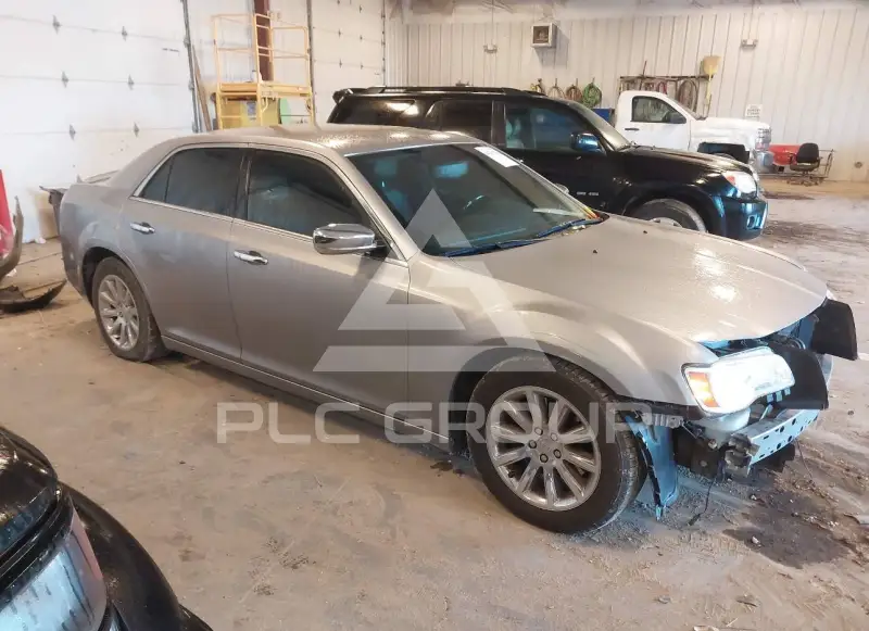 2014 Chrysler 300 фото
