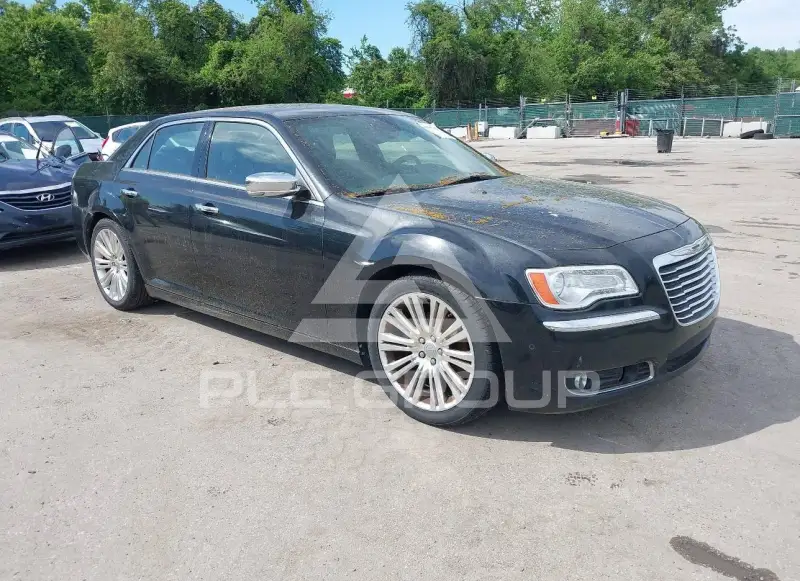 2014 Chrysler 300 фото