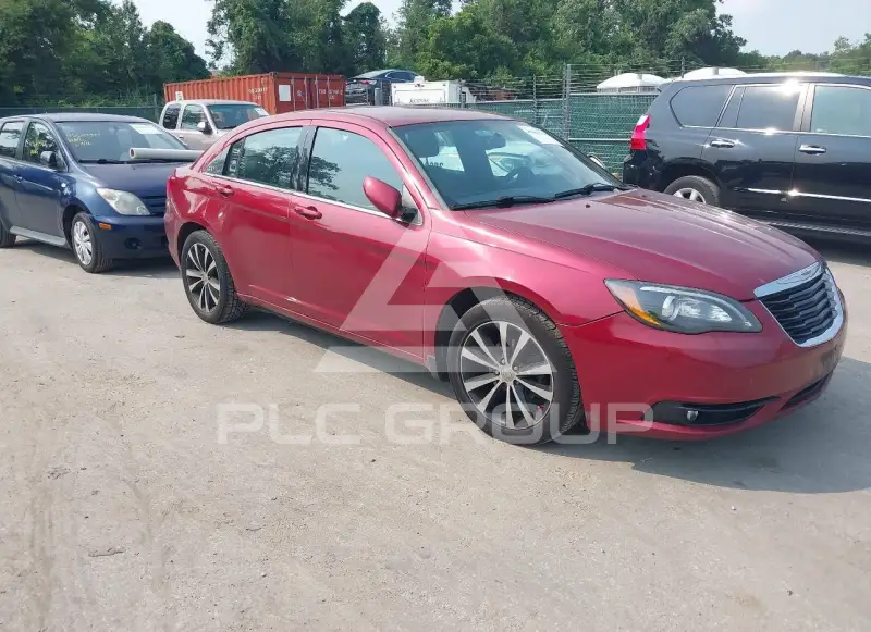 2014 Chrysler 200 photo