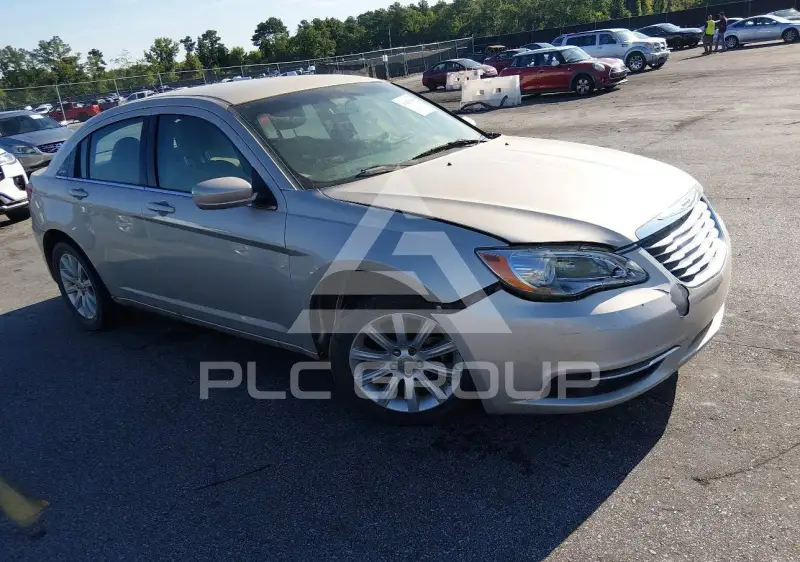 2014 Chrysler 200 фото