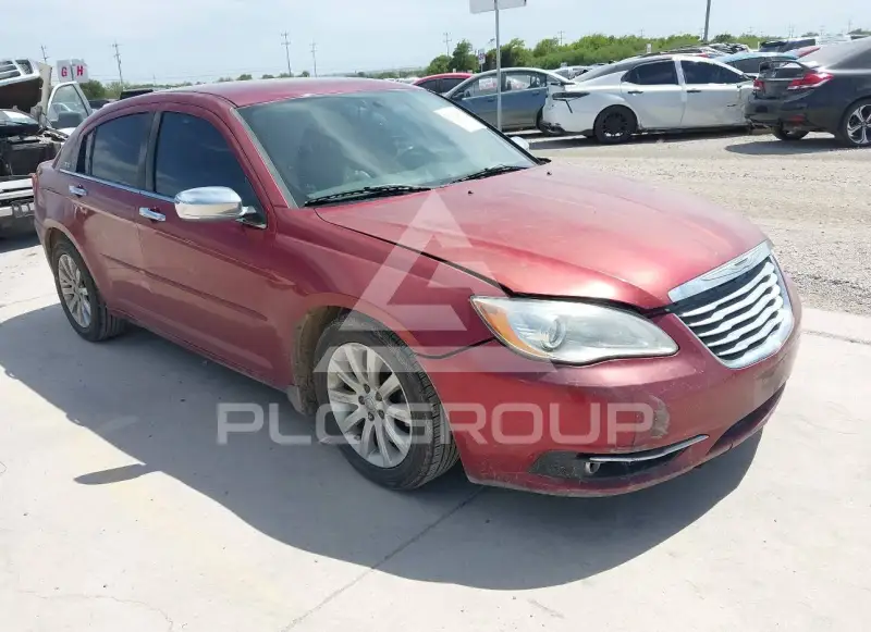 2014 Chrysler 200 фото