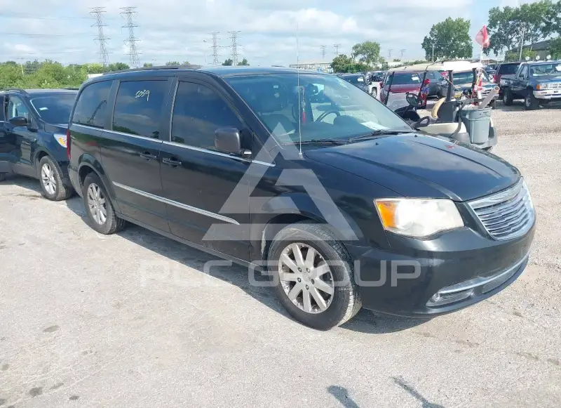 2014 Chrysler TOWN & COUNTRY photo