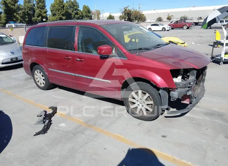 2014 Chrysler TOWN & COUNTRY photo