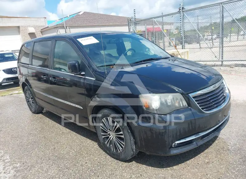 2014 Chrysler TOWN & COUNTRY photo