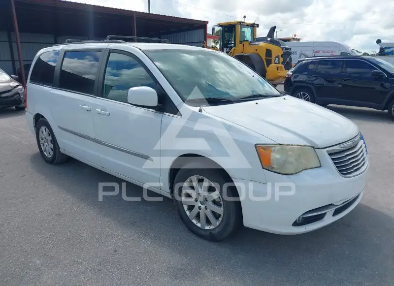 2014 Chrysler TOWN & COUNTRY photo