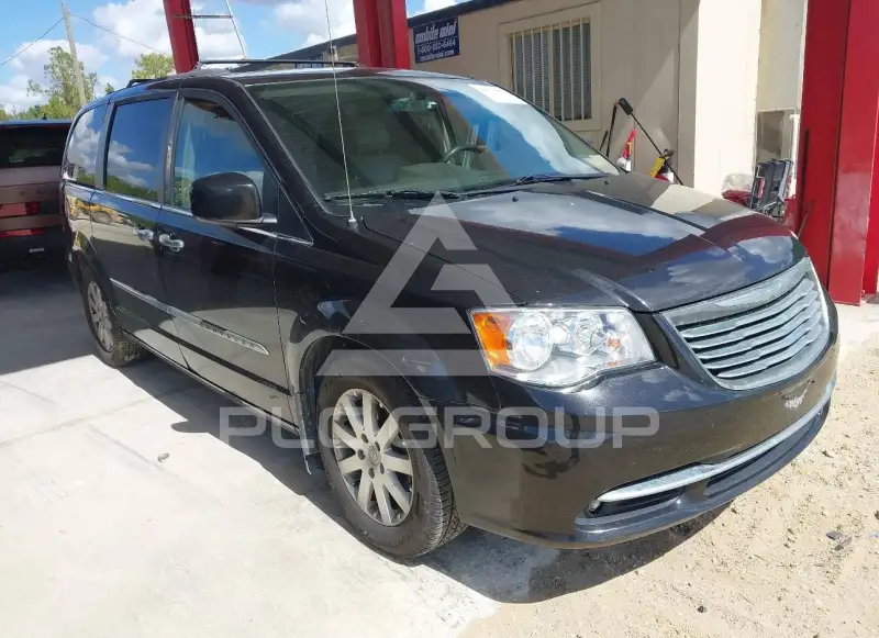 2014 Chrysler TOWN & COUNTRY photo