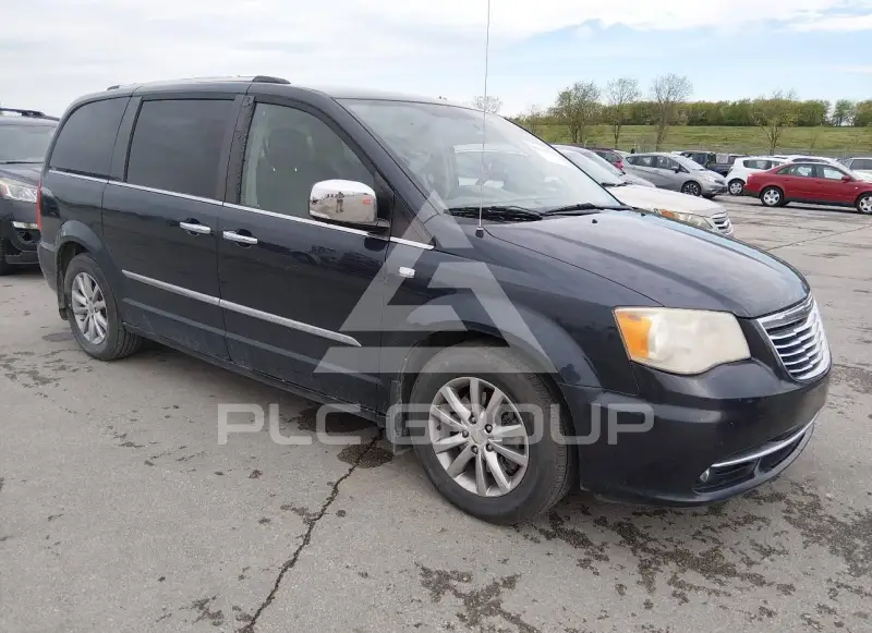 2014 Chrysler TOWN & COUNTRY фото