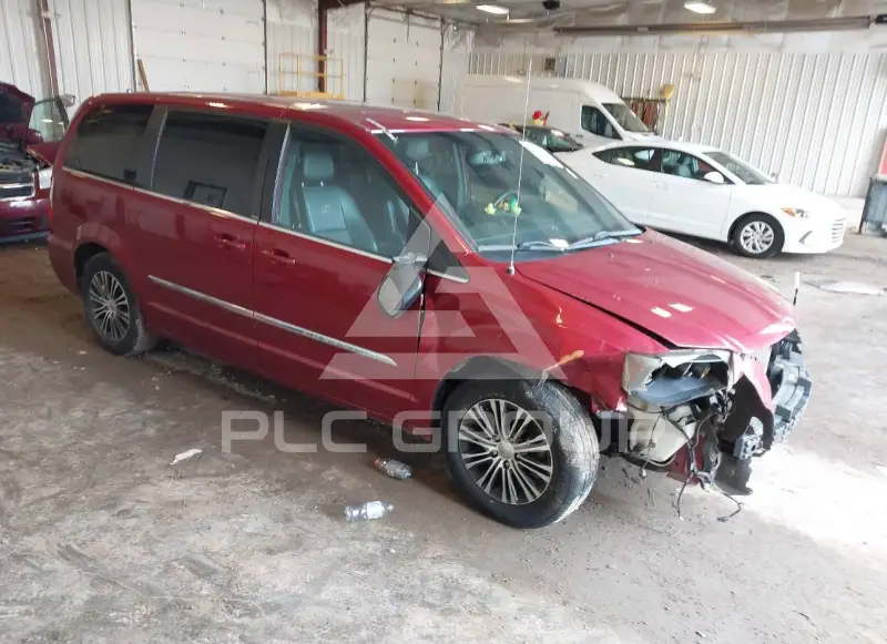2014 Chrysler TOWN & COUNTRY фото