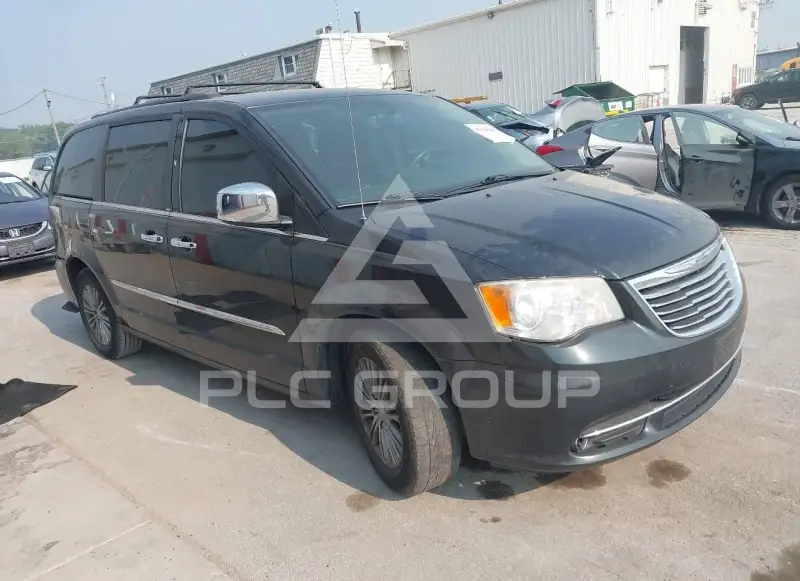 2014 Chrysler TOWN & COUNTRY фото