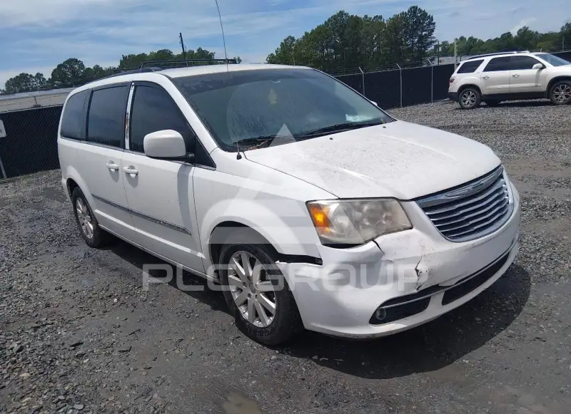 2014 Chrysler TOWN & COUNTRY photo