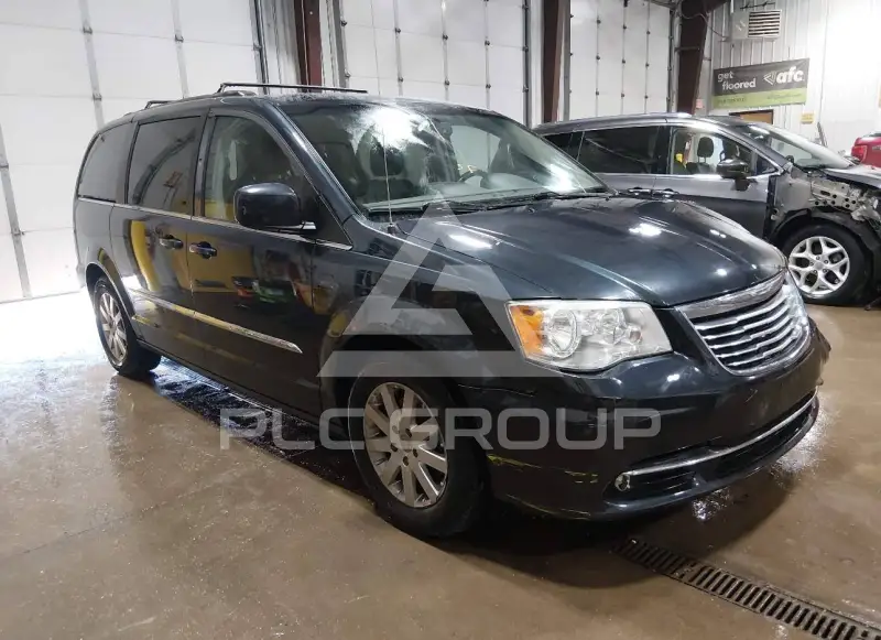 2014 Chrysler TOWN & COUNTRY photo