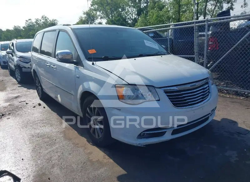 2014 Chrysler TOWN & COUNTRY photo
