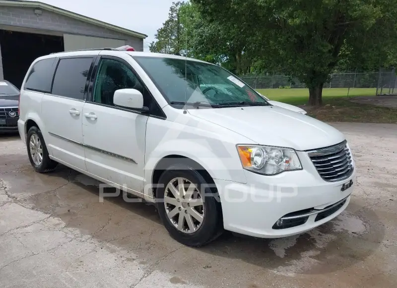2014 Chrysler TOWN & COUNTRY photo
