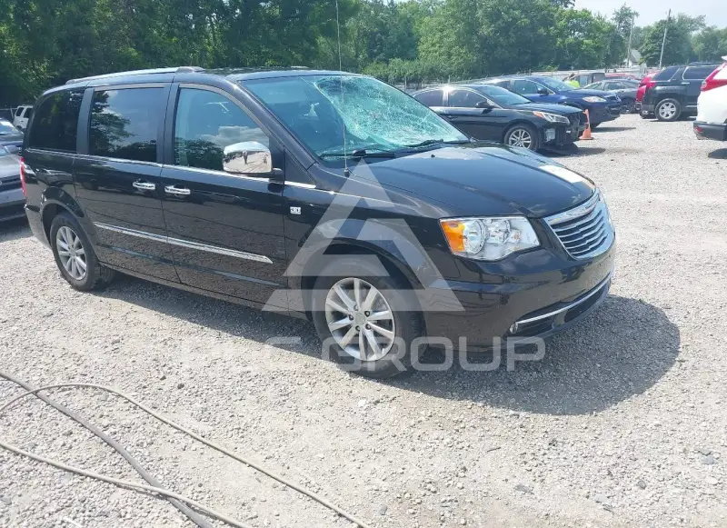 2014 Chrysler TOWN & COUNTRY фото