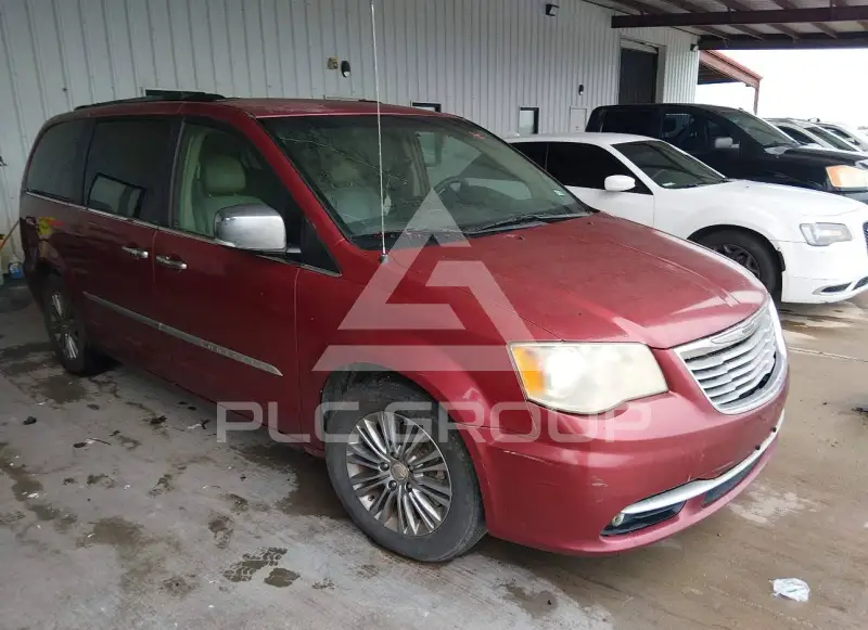 2014 Chrysler TOWN & COUNTRY фото